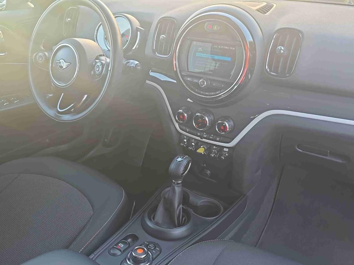 mini-countryman-2019-hibrido-1499cc