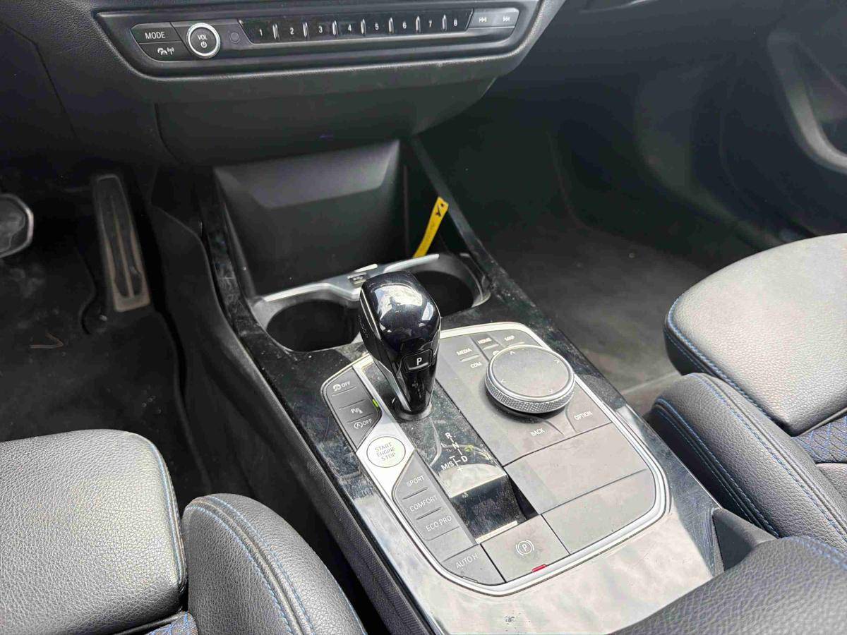 bmw-serie-1-2023-diesel-1496cc