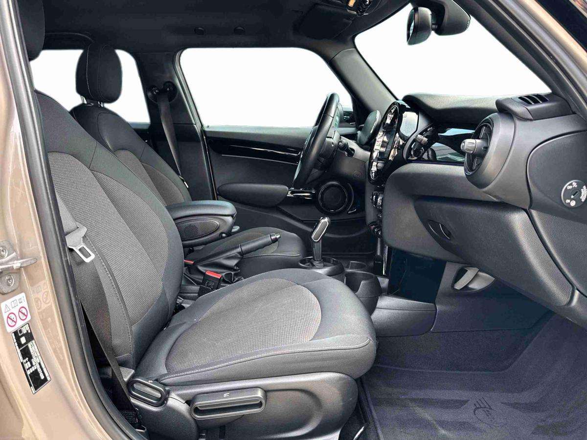 mini-cooper-2023-gasolina-1499cc