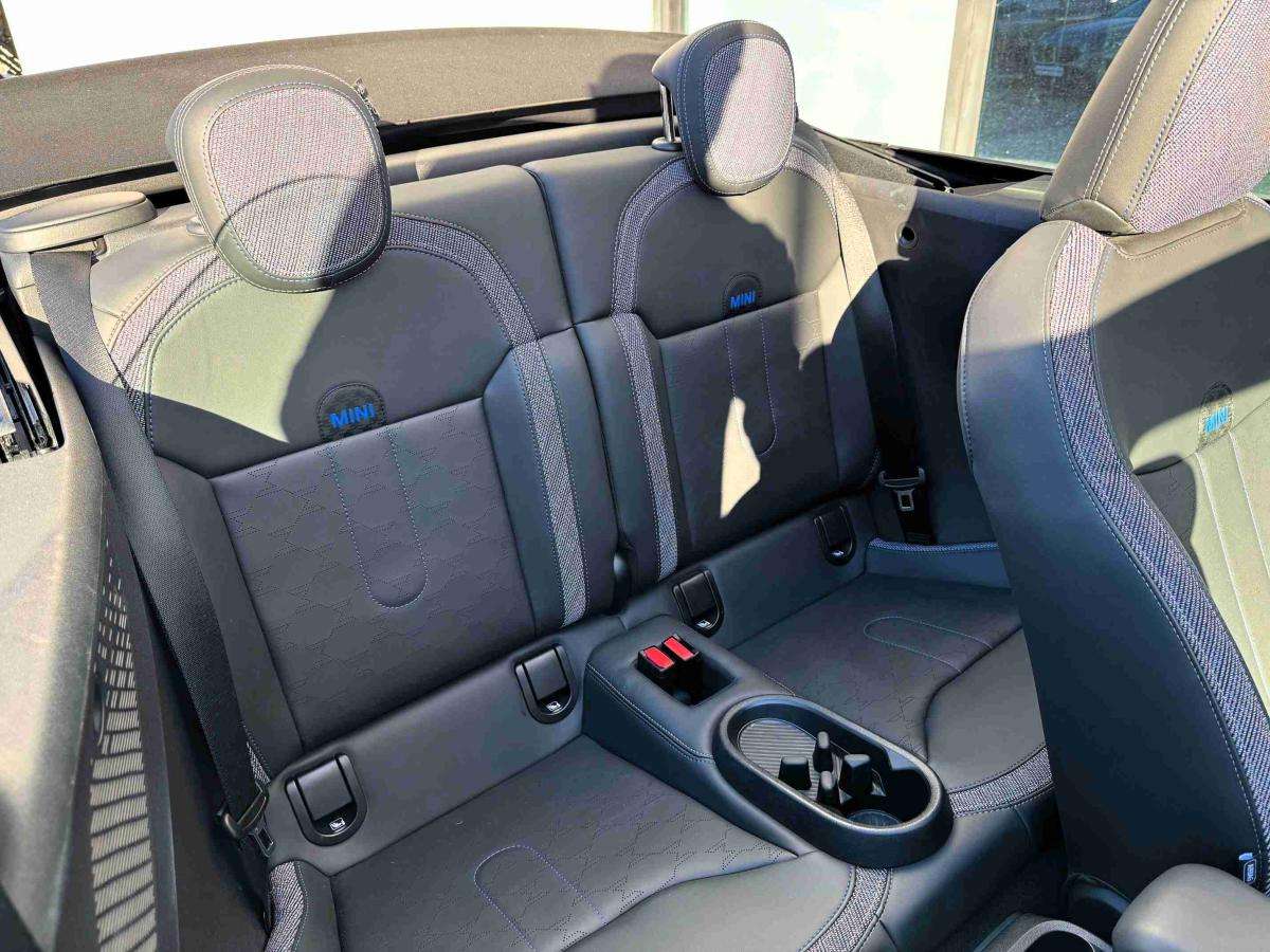 mini-cabrio-2025-gasolina-1499cc