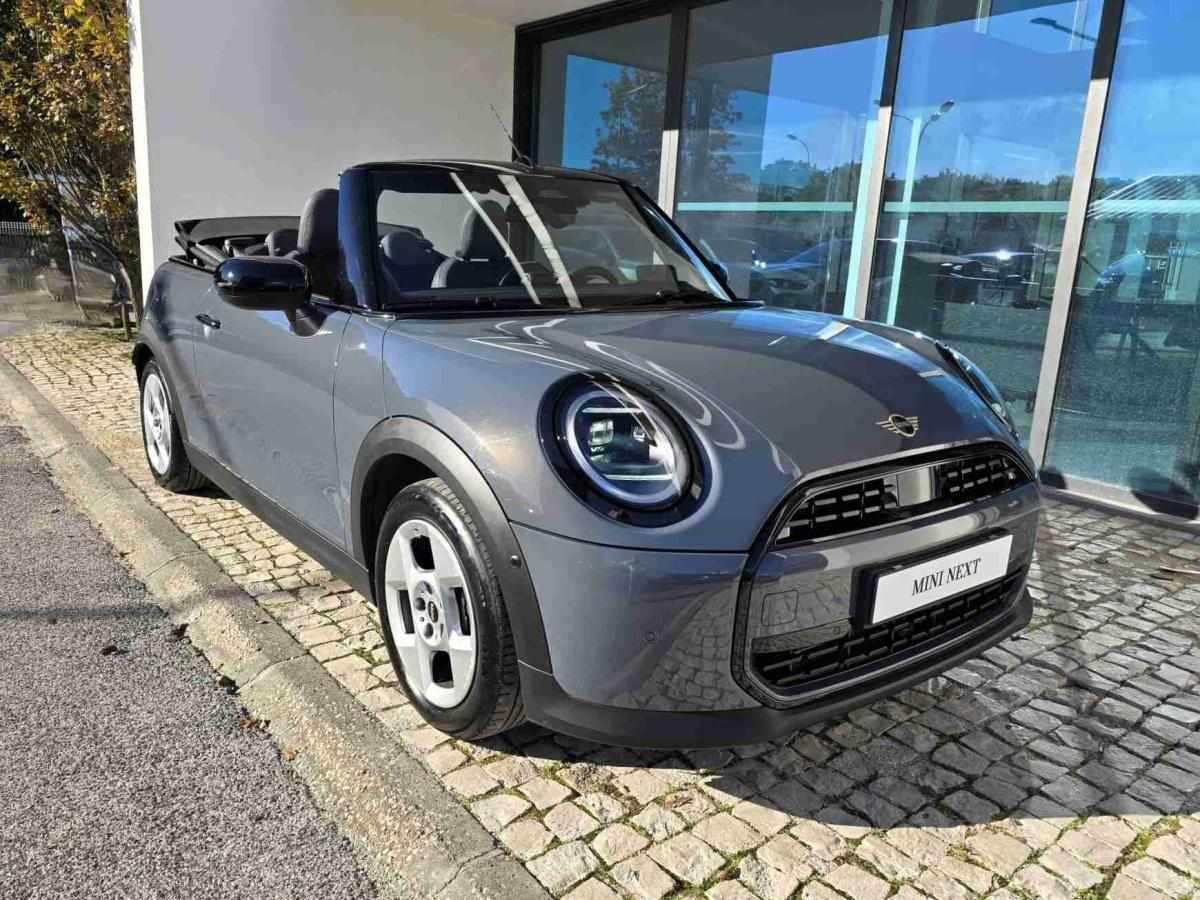 mini-cabrio-2025-gasolina-1998cc