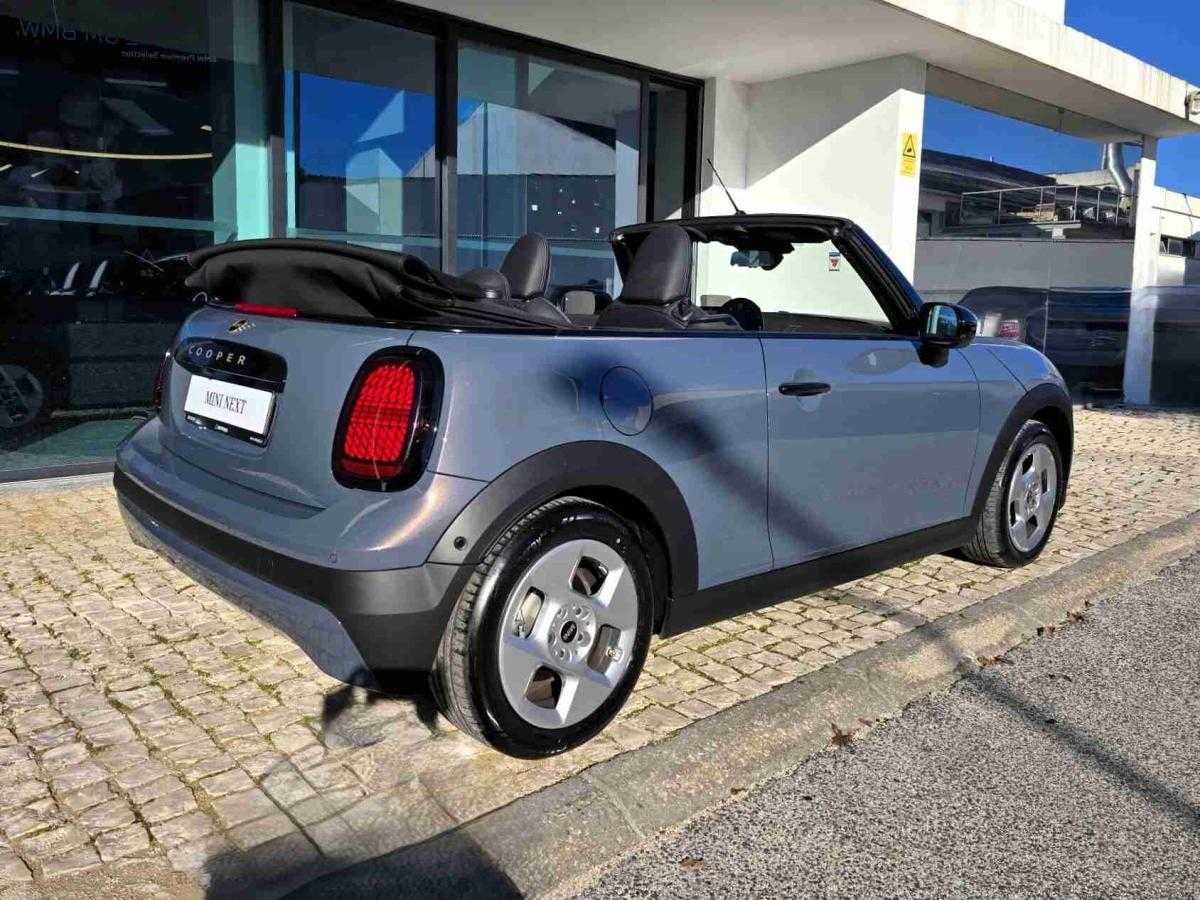 mini-cabrio-2025-gasolina-1998cc