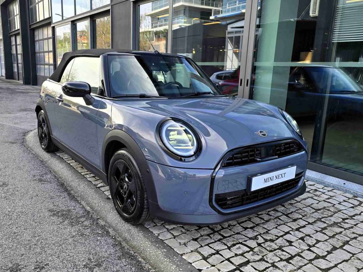 mini-cabrio-2025-gasolina-1998cc
