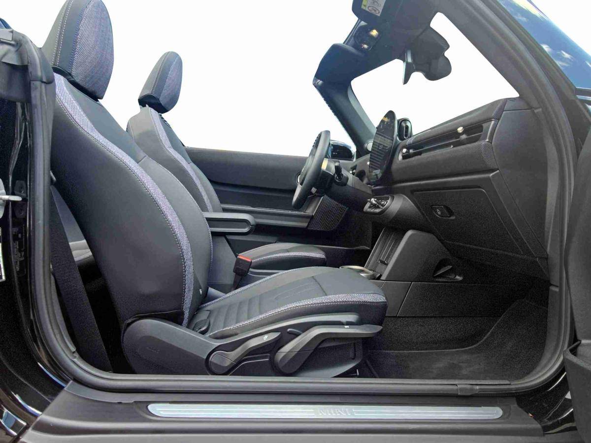mini-cabrio-2025-gasolina-1998cc