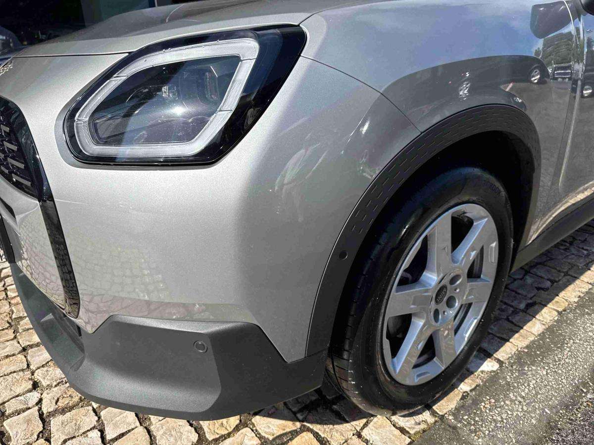 mini-countryman-2025-diesel-1995cc