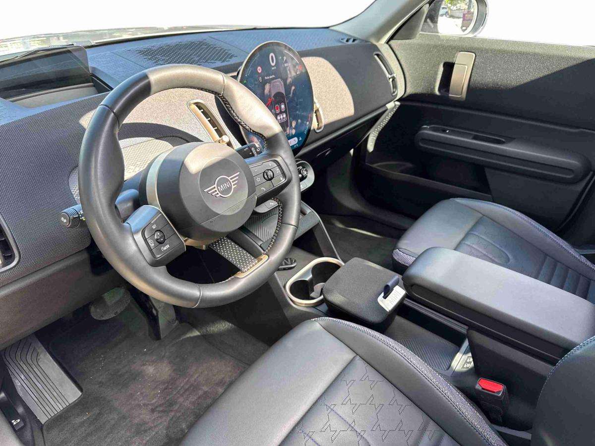 mini-countryman-2025-diesel-1995cc