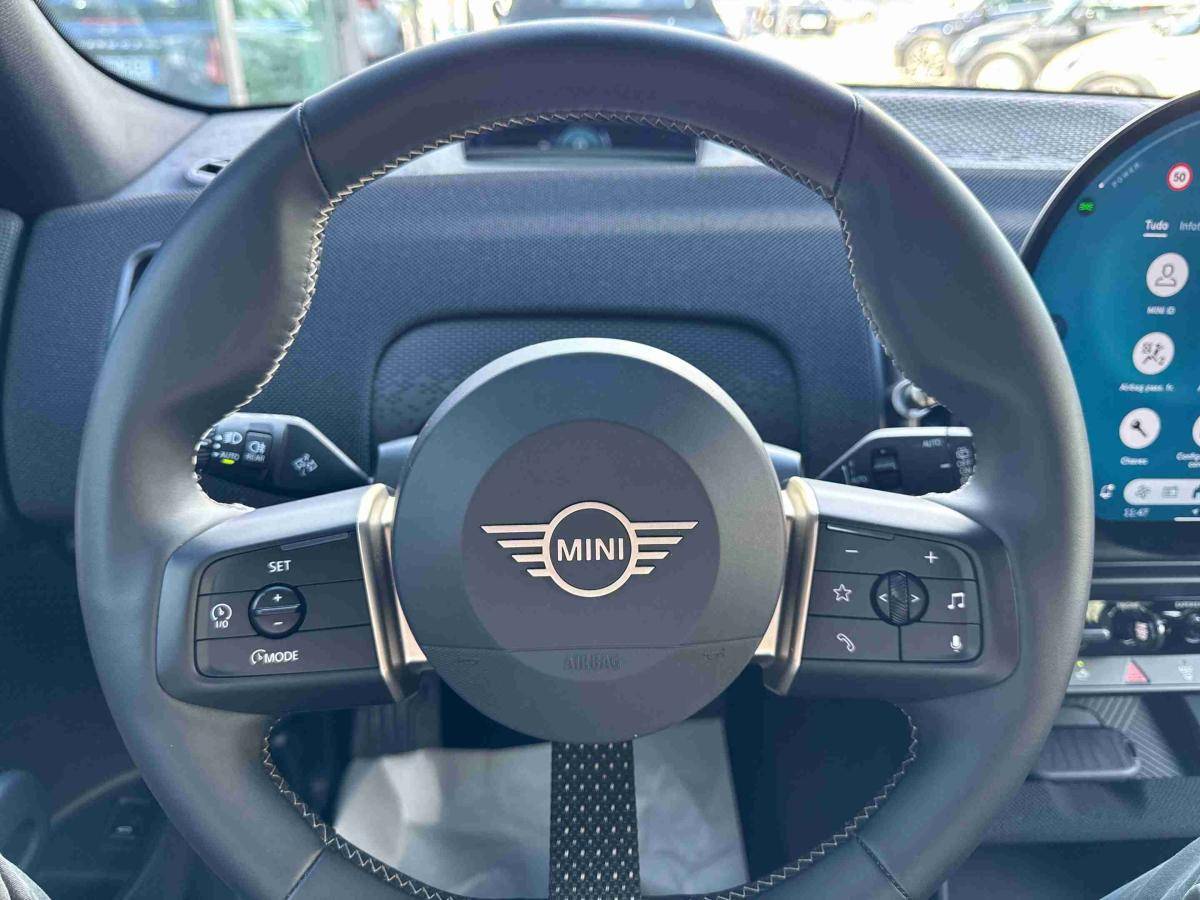 mini-countryman-2025-diesel-1995cc