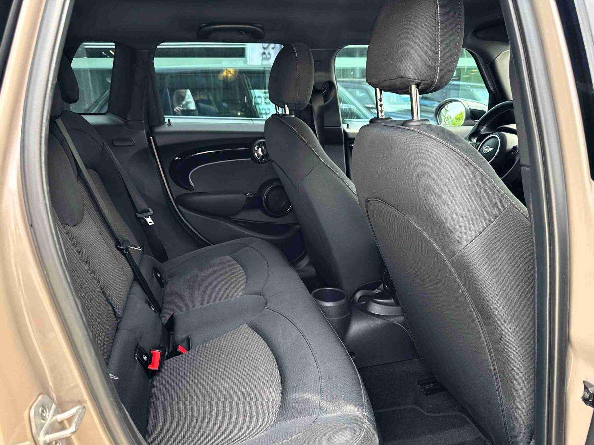 mini-cooper-2023-gasolina-1499cc