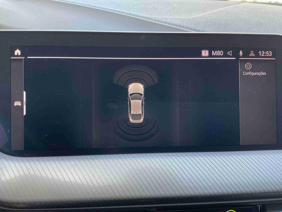 bmw-serie-2-2023-diesel-1496cc