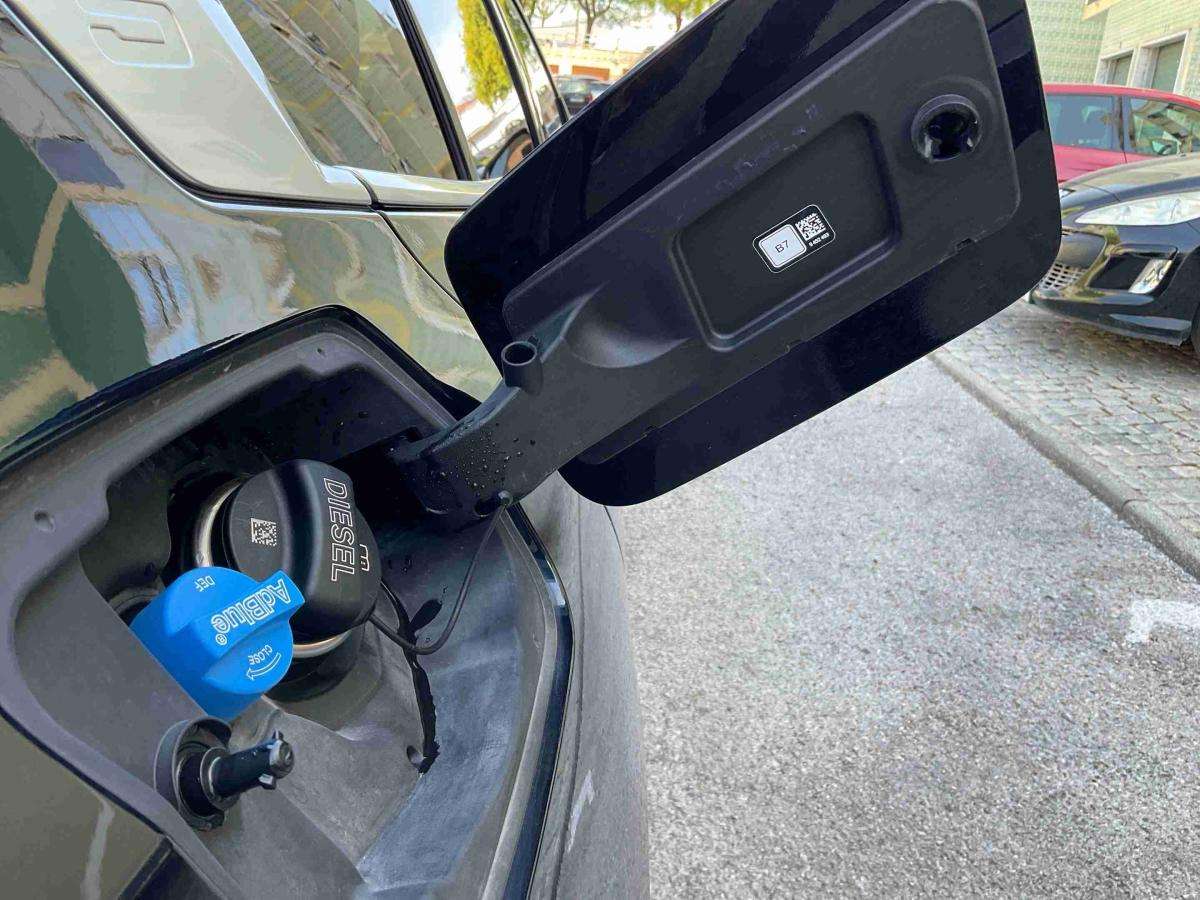 bmw-503-2023-diesel-1995cc