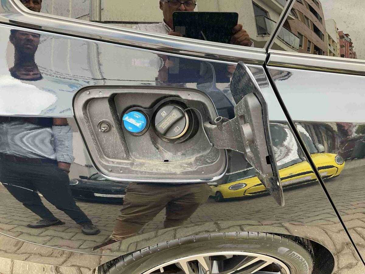 bmw-serie-5-2025-diesel-1995cc