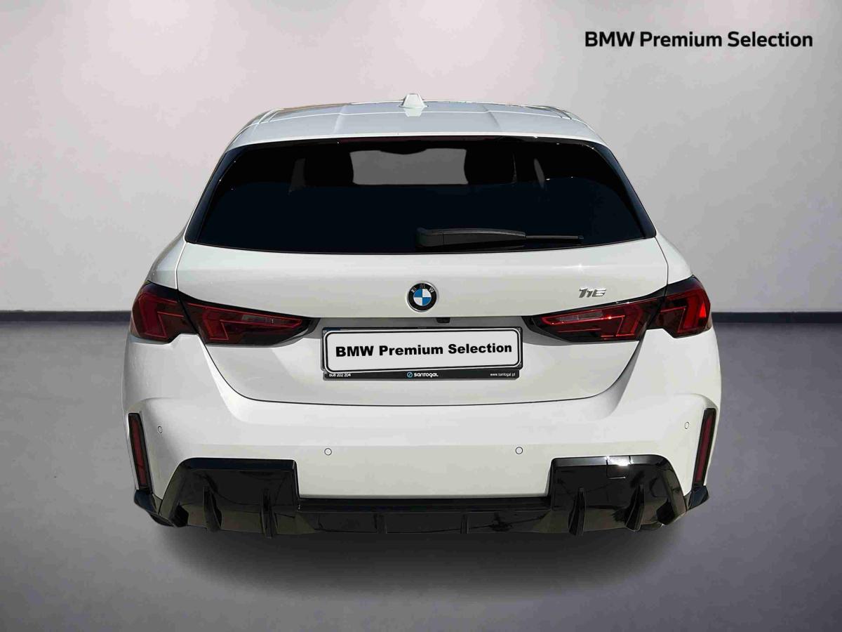 bmw-serie-1-2025-gasolina-1499cc