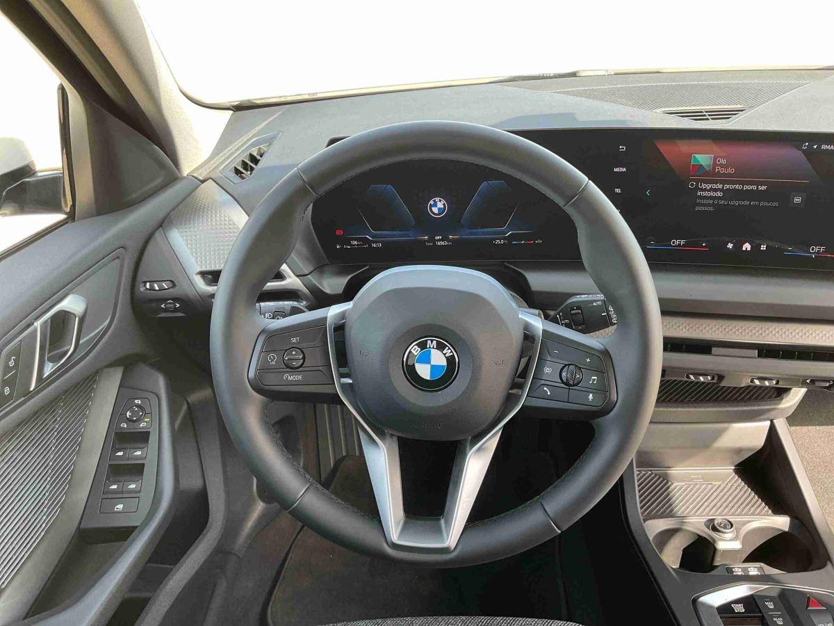bmw-serie-1-2025-gasolina-1499cc