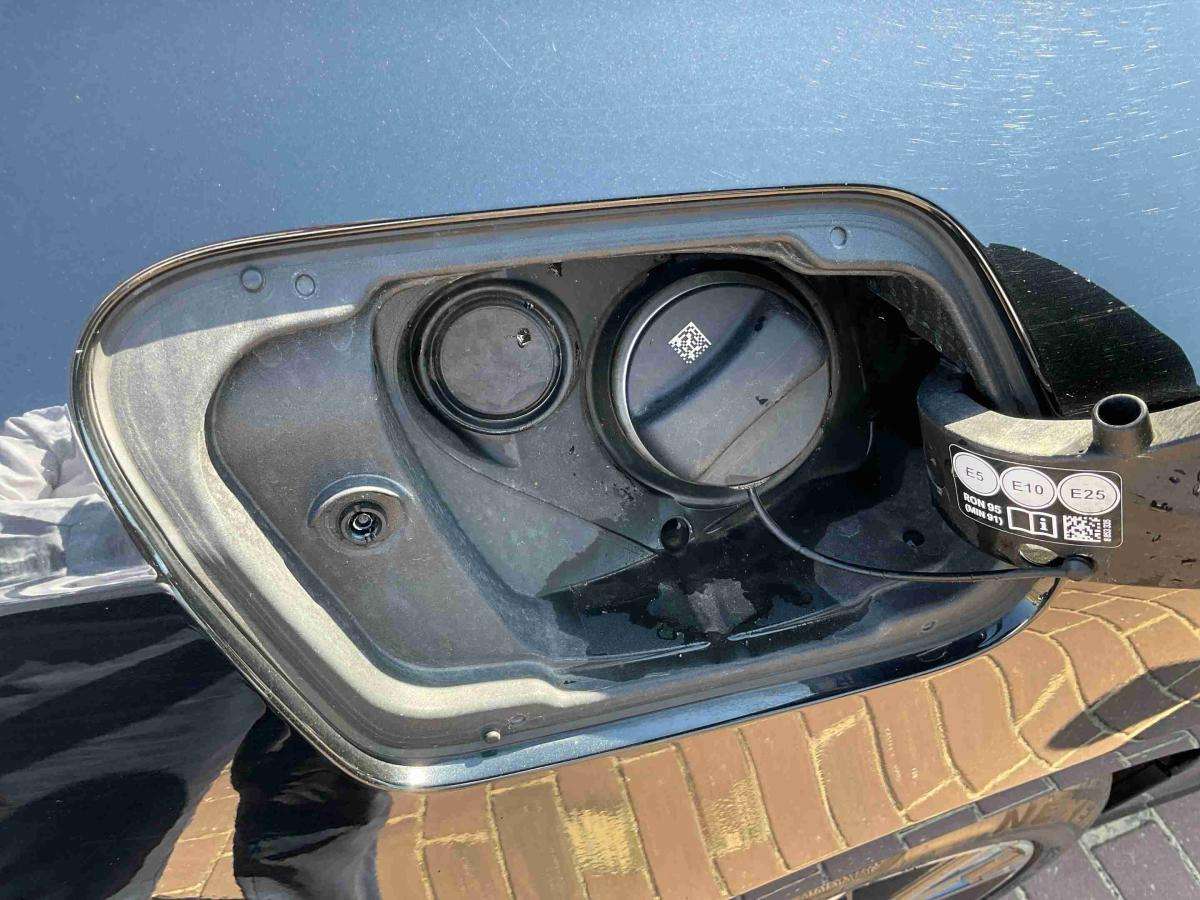 bmw-321-2025-gasolina-1499cc