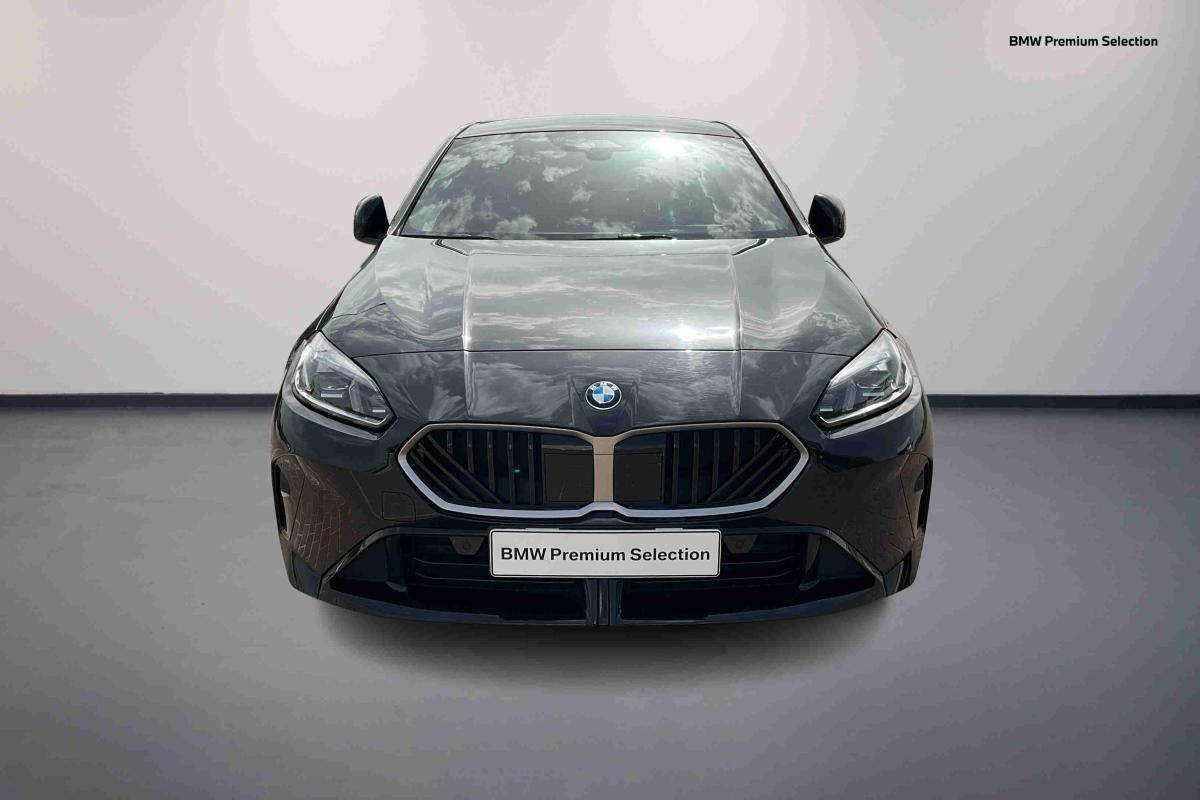 bmw-serie-1-2025-gasolina-1499cc