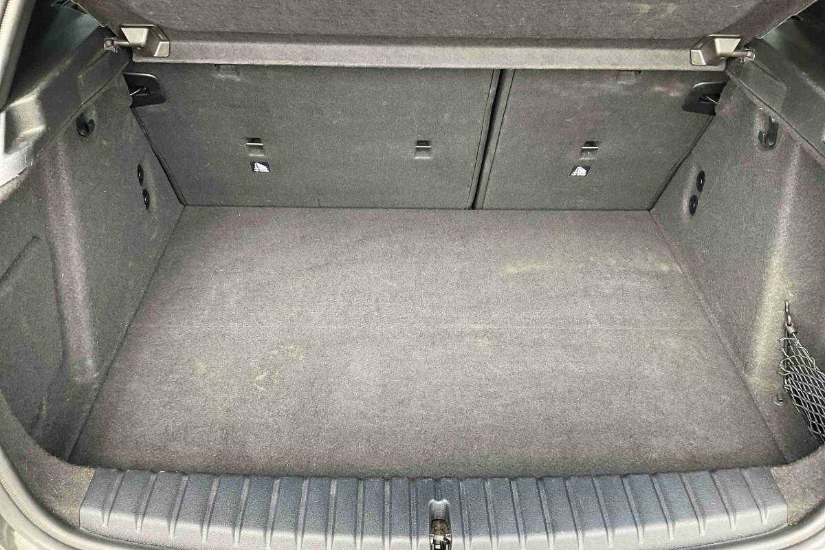 bmw-serie-1-2025-gasolina-1499cc