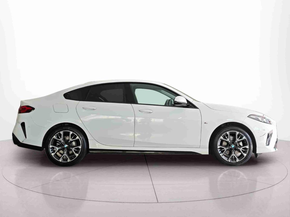 bmw-321-2025-gasolina-1499cc