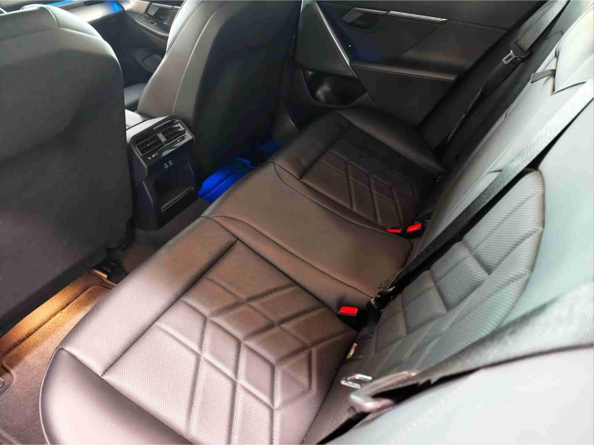 bmw-503-2024-diesel-1995cc