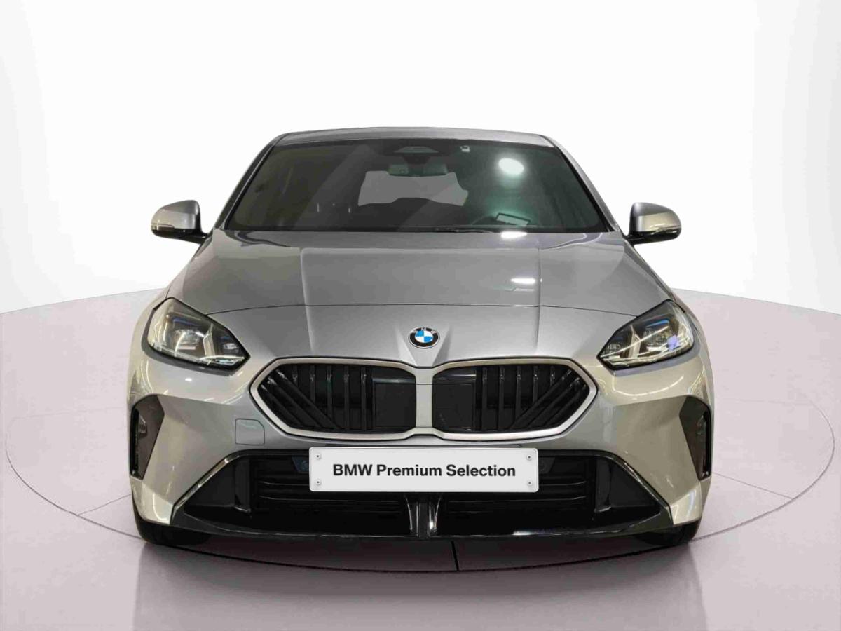 bmw-serie-1-2025-gasolina-1499cc