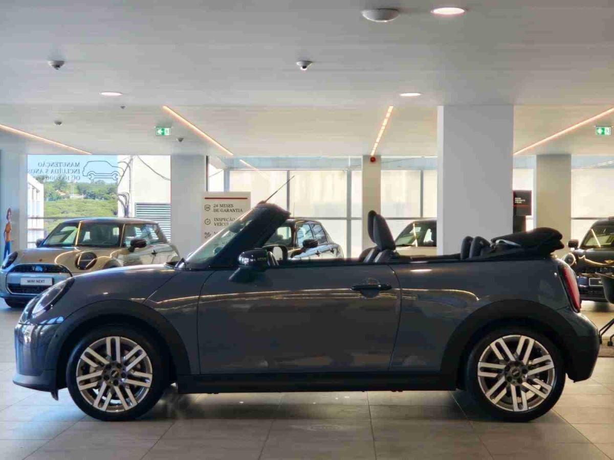 mini-cabrio-2025-gasolina-1998cc