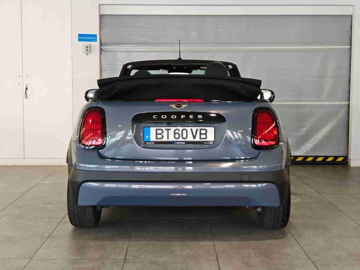 mini-cabrio-2025-gasolina-1998cc
