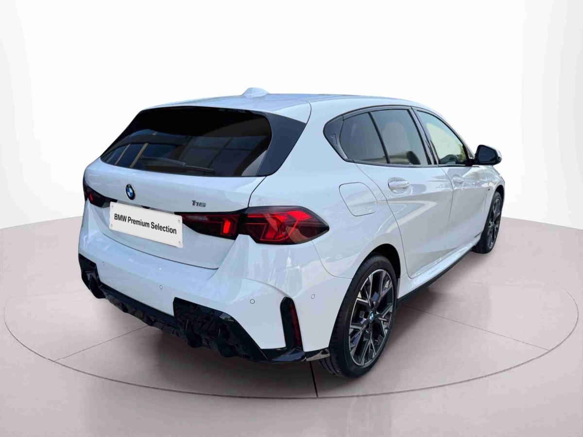 bmw-serie-1-2025-gasolina-1499cc
