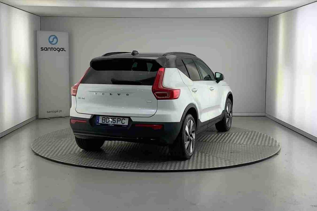 volvo-xc40-2023-eletrico-0cc