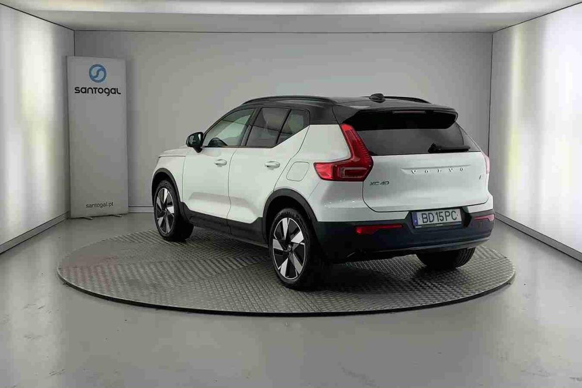volvo-xc40-2023-eletrico-0cc