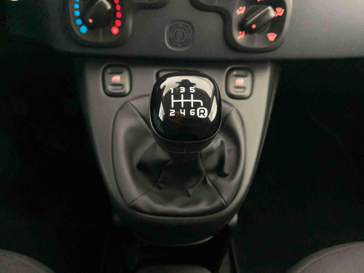 fiat-panda-2024-gasolina-999cc