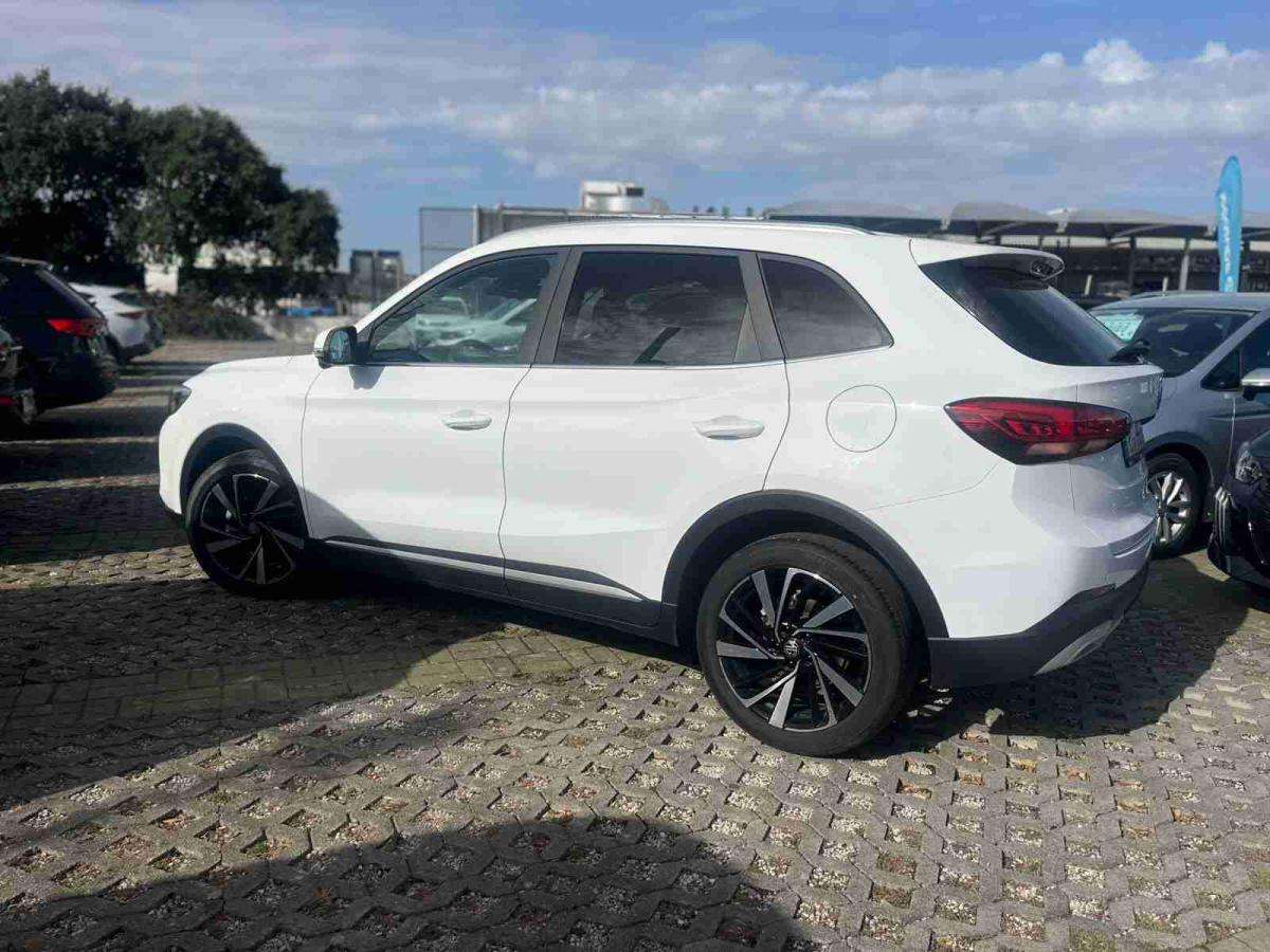 mg-zs-2025-gasolina-1498cc