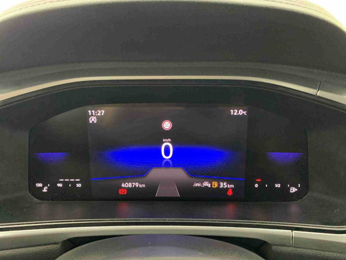 volkswagen-t-roc-2024-gasolina-999cc