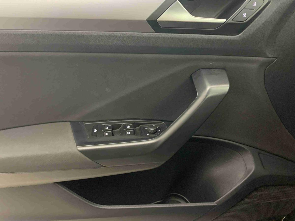 volkswagen-t-roc-2024-gasolina-999cc