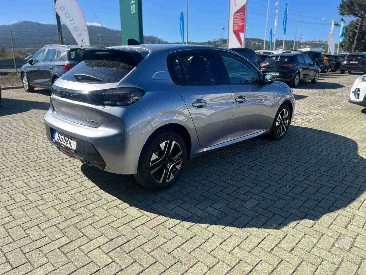 peugeot-208-2025-gasolina-1199cc