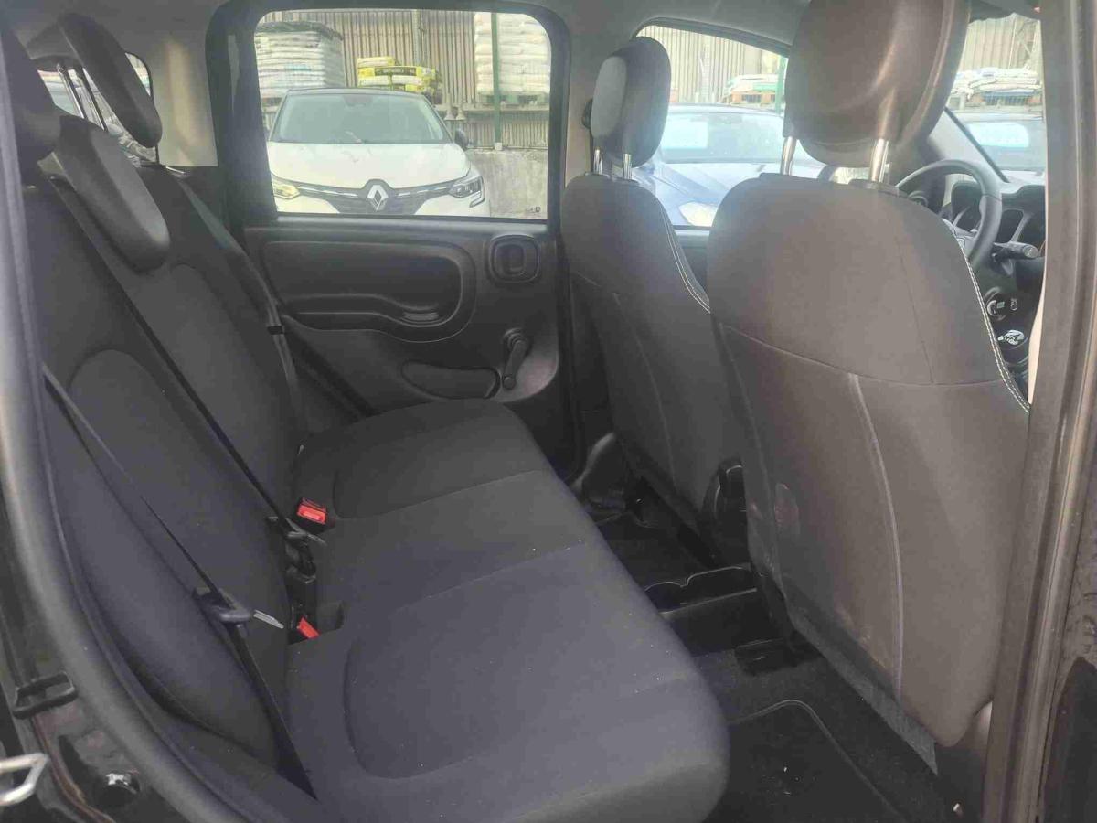 fiat-panda-2024-gasolina-999cc