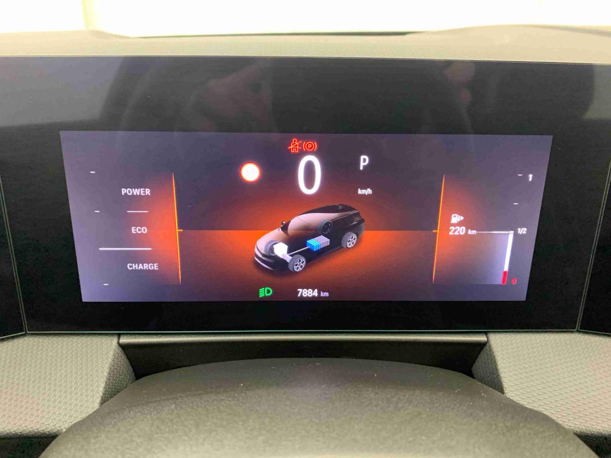 opel-astra-2025-gasolina-1199cc