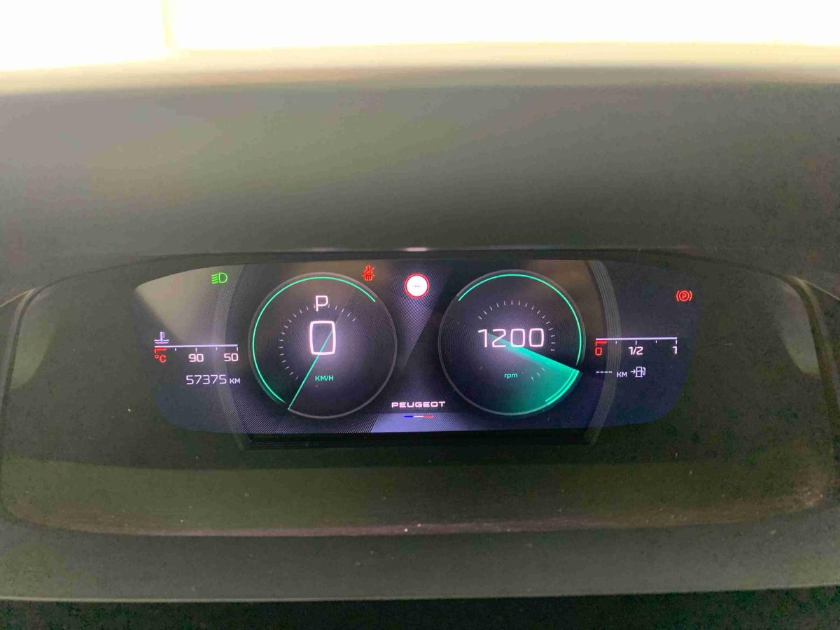 peugeot-308-sw-2022-gasolina-1199cc