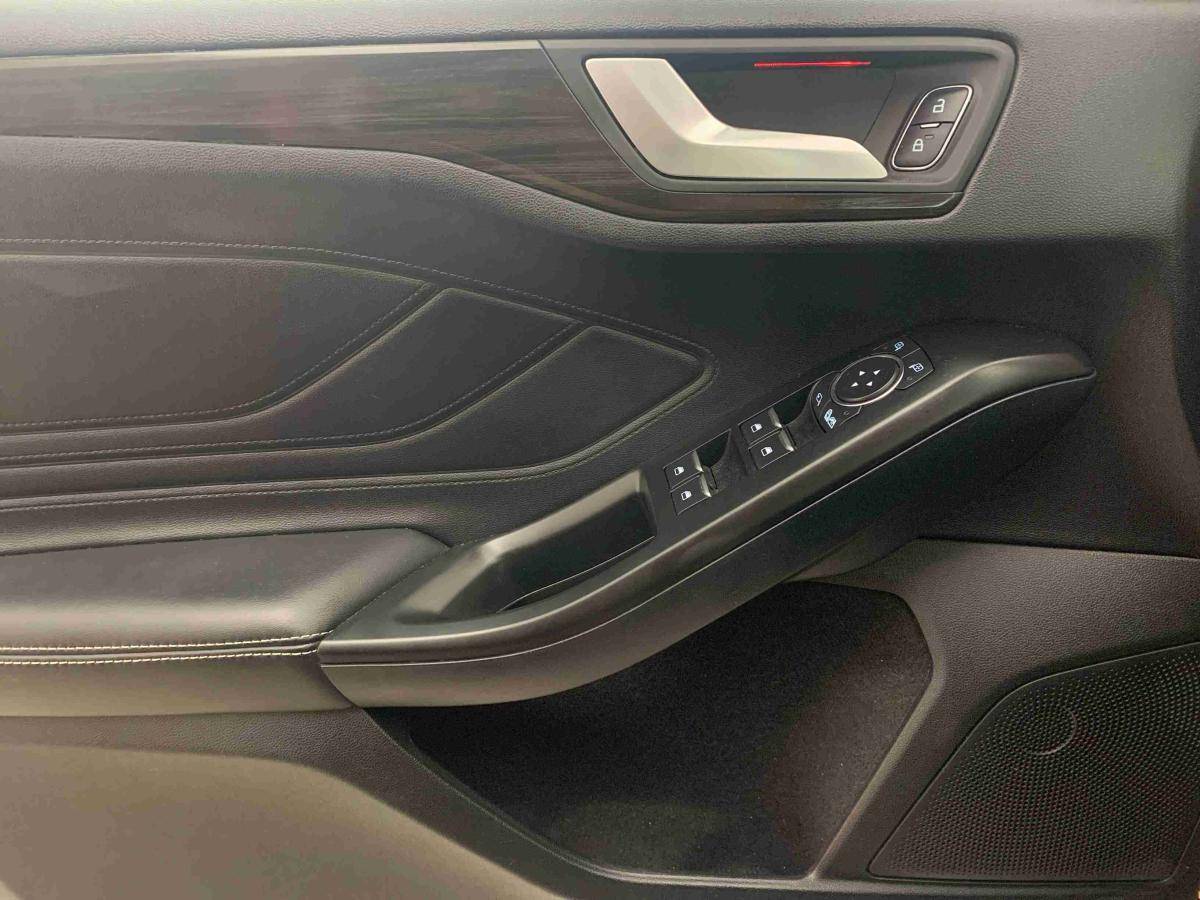 ford-focus-2019-gasolina-998cc