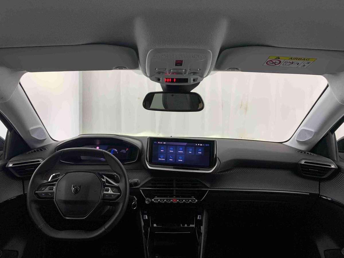 peugeot-208-2025-gasolina-1199cc