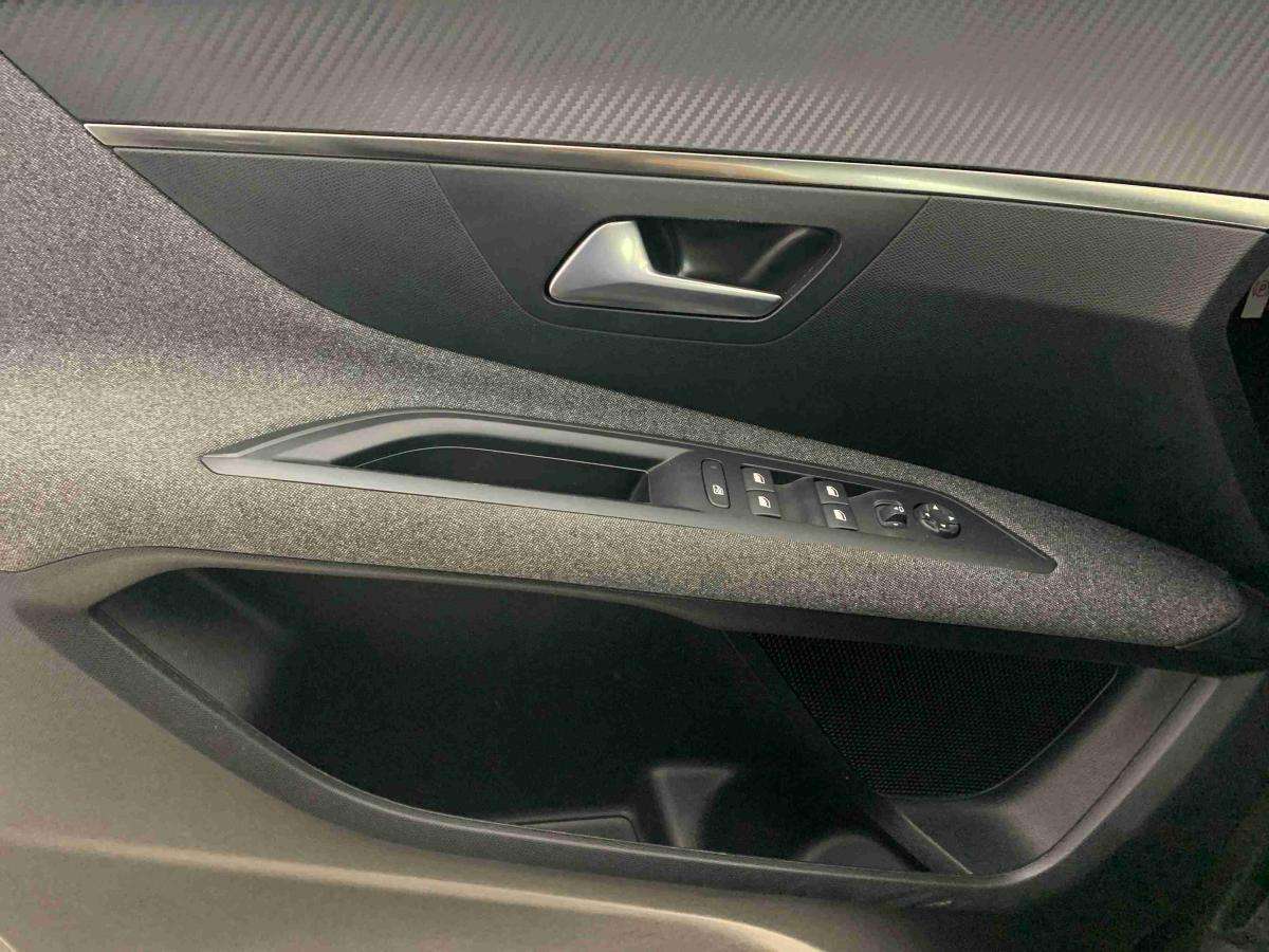 peugeot-3008-2024-gasolina-1199cc