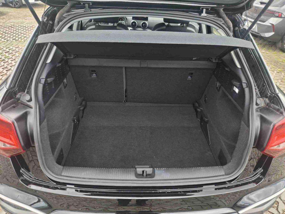 audi-q2-2024-gasolina-999cc