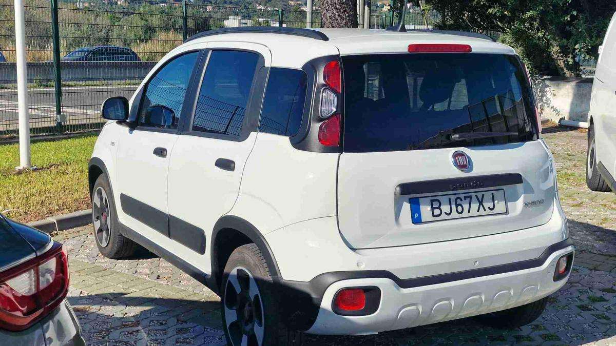 fiat-panda-2024-gasolina-999cc