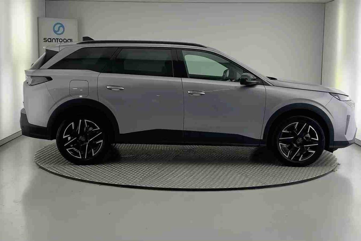 peugeot-5008-2025-gasolina-1199cc