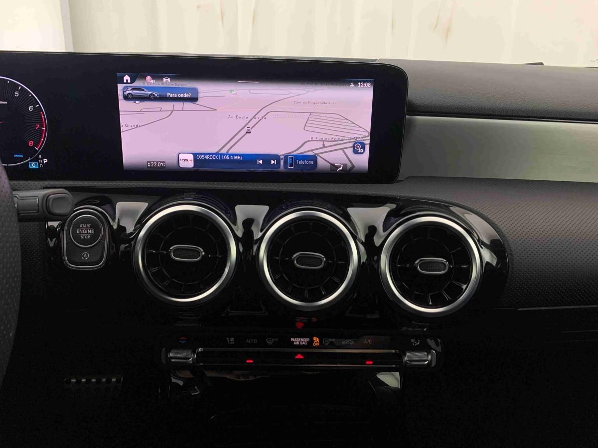 mercedes-benz-200-2025-gasolina-1332cc