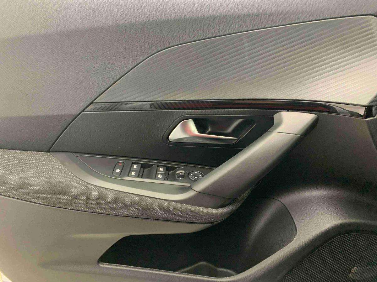 peugeot-2008-2025-gasolina-1199cc