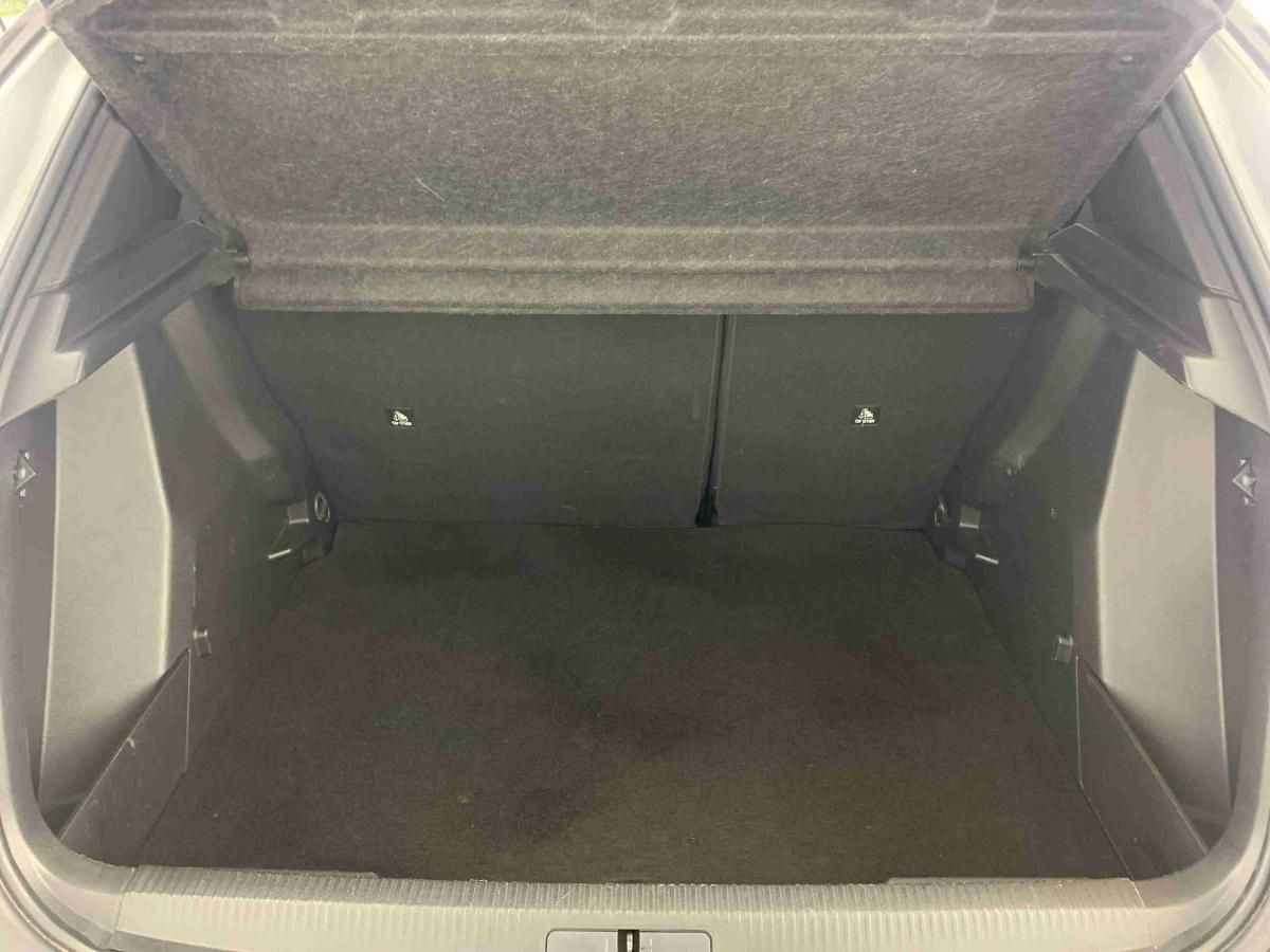 peugeot-2008-2024-gasolina-1199cc