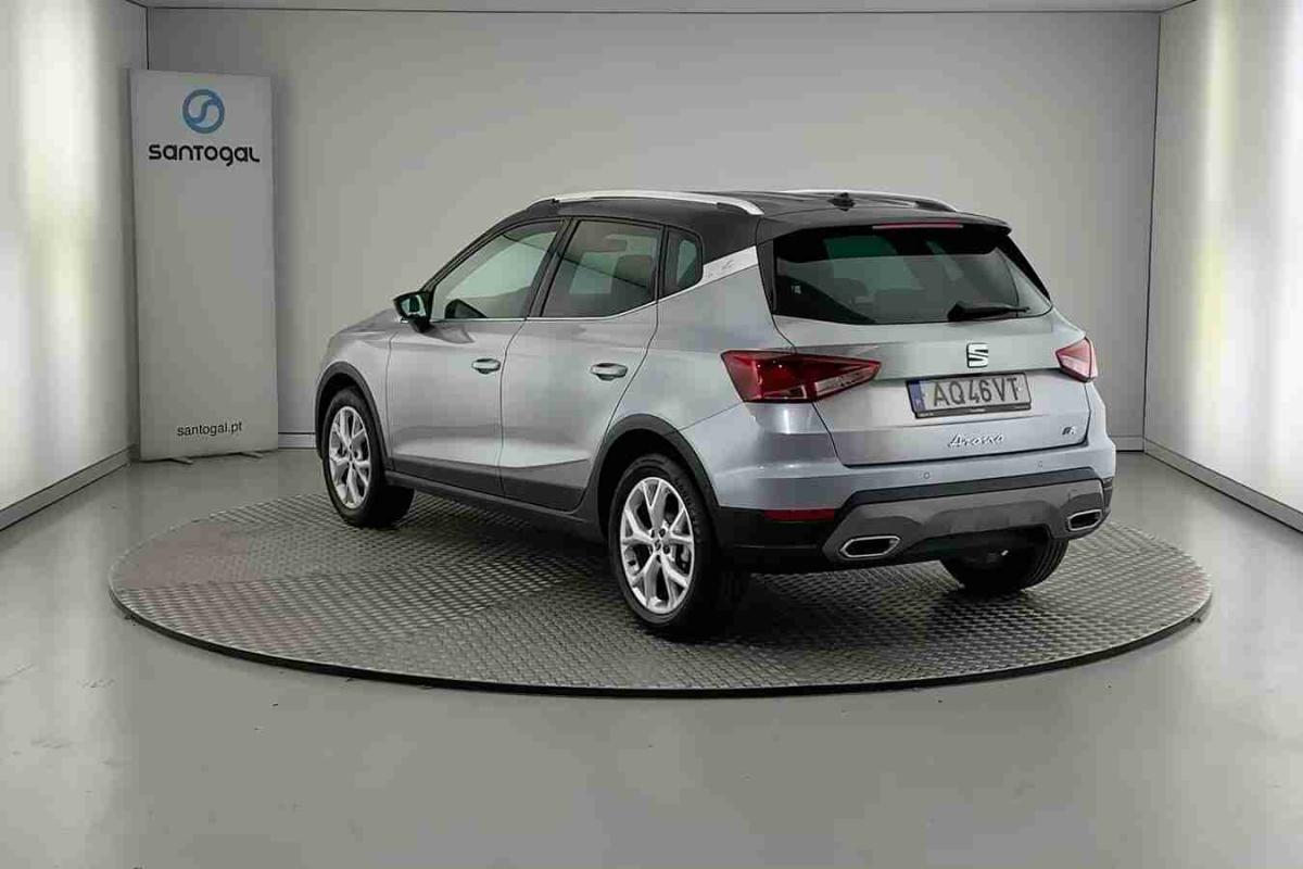 seat-arona-2022-gasolina-999cc