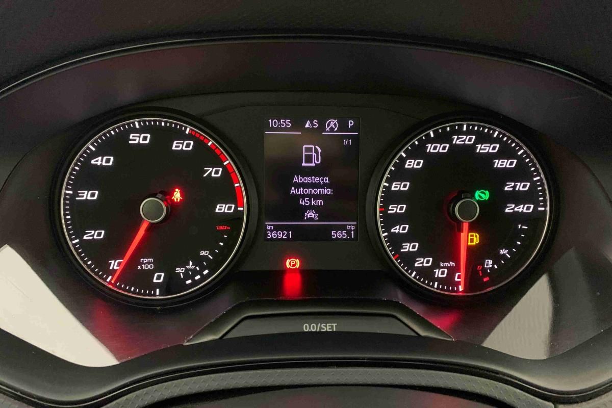 seat-arona-2022-gasolina-999cc