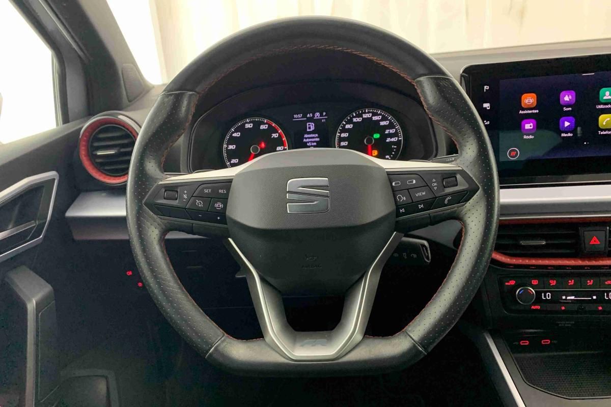 seat-arona-2022-gasolina-999cc