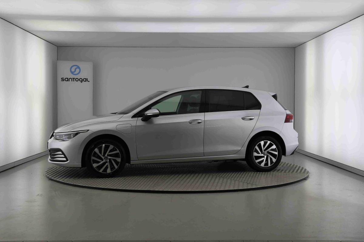volkswagen-golf-2022-hibrido-1395cc