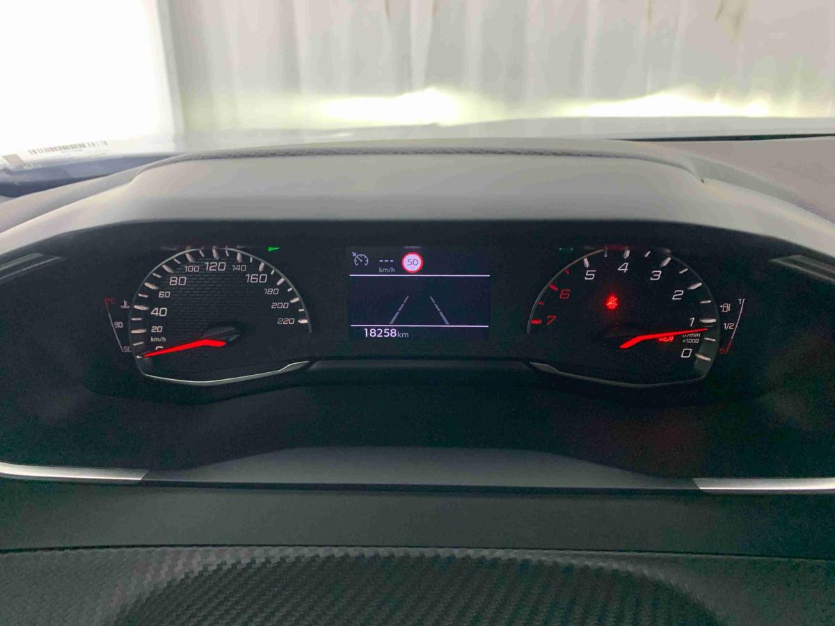 peugeot-2008-2025-gasolina-1199cc